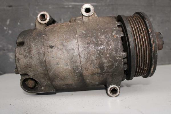 COMPRESSEUR DE CLIMATISATION FORD - Vue 4